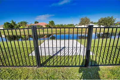 916 Boundary Boulevard, Rotonda West, FL 33947 - Photo 35