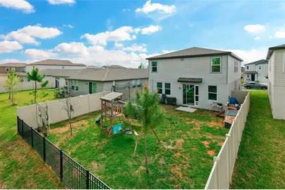 3610 Radiant Mountain Drive, Plant City, FL 33565 - Photo 25