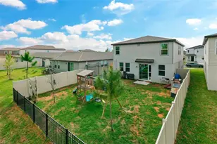 3610 Radiant Mountain Dr, Plant City, FL 33565 - Photo 25