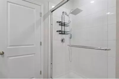 3610 Radiant Mountain Drive, Plant City, FL 33565 - Photo 15