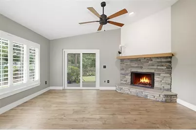 1129 Virginia Ave., Altamonte Springs, FL 32701 - Photo 11