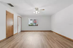 910 Big Tree Rd, South Daytona, FL 32119 - Photo 5