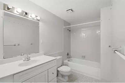 910 Big Tree Road #202, South Daytona, FL 32119 - Photo 17