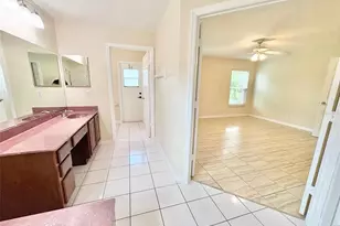 2813 Rolling Broak Dr, Orlando, FL 32837 - Photo 21