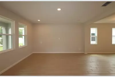 6741 Yellow Warbler Bend, Saint Cloud, FL 34773 - Photo 11