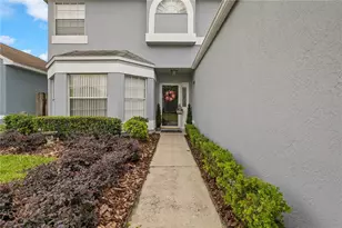 353 Lakebreeze Cir, Lake Mary, FL 32746 - Photo 15