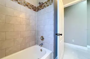 9334 Whispering Meadows Ln, Orlando, FL 32825 - Photo 49