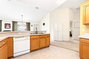 416 Lakeview Rd, Kissimmee, FL 34759 - Photo 17