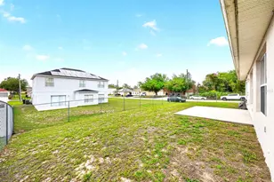 416 Lakeview Rd, Kissimmee, FL 34759 - Photo 37