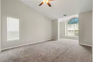 9389 Fox Hollow Ln, Weeki Wachee, FL 34613 - Photo 17
