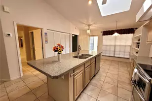 432 Baytree Blvd, Tavares, FL 32778 - Photo 9