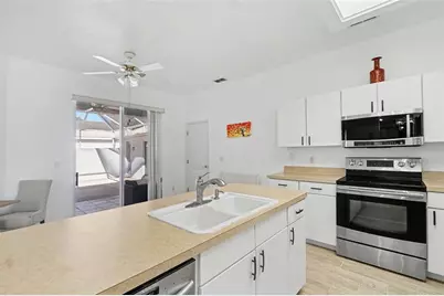 4326 Hammersmith Drive, Clermont, FL 34711 - Photo 11