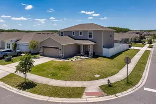 397 White Heron Wy, Saint Cloud, FL 34772 - Photo 3
