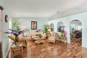 100 Festive Ct, Chuluota, FL 32766 - Photo 5