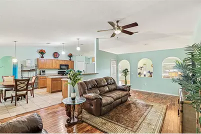 100 Festive Court, Chuluota, FL 32766 - Photo 9