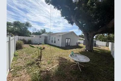 7210 14th Street N, Saint Petersburg, FL 33702 - Photo 17
