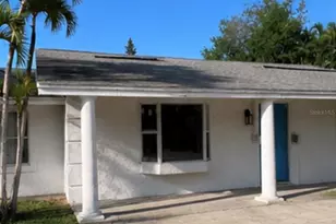 749 Siesta Dr, Sarasota, FL 34242 - Photo 5