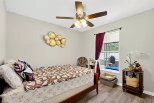 718 Toulon Dr, Kissimmee, FL 34759 - Photo 19