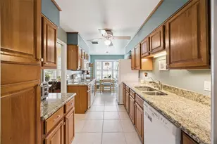 7923 Thurmond Ct, Orlando, FL 32817 - Photo 7