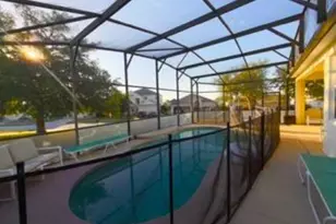 313 Higher Combe Dr, Davenport, FL 33897 - Photo 11