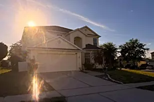 313 Higher Combe Dr, Davenport, FL 33897 - Photo 3