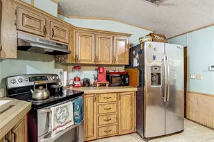 821 Irene Dr, Auburndale, FL 33823 - Photo 17
