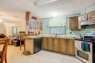 821 Irene Dr, Auburndale, FL 33823 - Photo 23