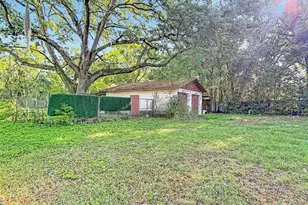 821 Irene Dr, Auburndale, FL 33823 - Photo 39