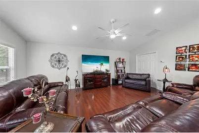 2094 Camelot Boulevard, Saint Cloud, FL 34772 - Photo 51