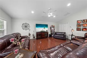 2094 Camelot Blvd, Saint Cloud, FL 34772 - Photo 51