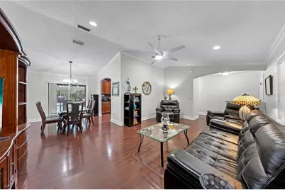 2094 Camelot Boulevard, Saint Cloud, FL 34772 - Photo 11