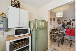 714 E Minnesota Ave, Deland, FL 32724 - Photo 9