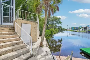 5609 Executive Dr, New Port Richey, FL 34652 - Photo 19
