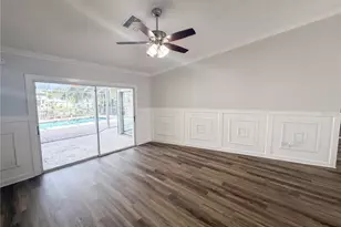 5609 Executive Dr, New Port Richey, FL 34652 - Photo 9