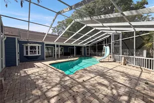 5609 Executive Dr, New Port Richey, FL 34652 - Photo 47