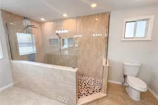 5609 Executive Dr, New Port Richey, FL 34652 - Photo 25