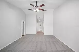 5609 Executive Dr, New Port Richey, FL 34652 - Photo 15