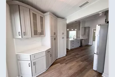 5609 Executive Drive, New Port Richey, FL 34652 - Photo 27