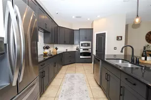 3956 Isle Vista Ave, Belle Isle, FL 32812 - Photo 9