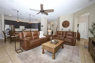 3956 Isle Vista Ave, Belle Isle, FL 32812 - Photo 11