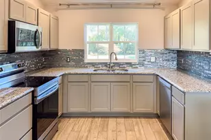 420 Ketch Rd, Saint Cloud, FL 34771 - Photo 9