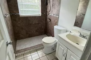 5036 College, Orlando, FL 32811 - Photo 11