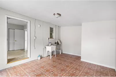 201 N Himes Avenue, Tampa, FL 33609 - Photo 9