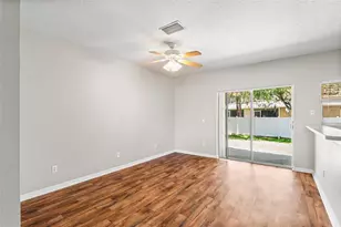 1304 Denman Ct, Wesley Chapel, FL 33543 - Photo 3