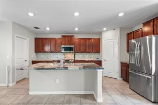 11201 Hudson Hills Ln, Riverview, FL 33579 - Photo 5