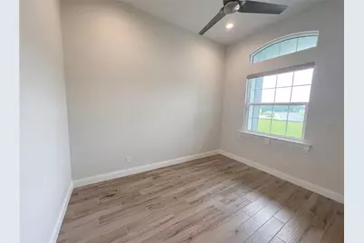 4921 Deckside Loop, Lakeland, FL 33812 - Photo 17