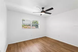 2865 51st St S, Gulfport, FL 33707 - Photo 9