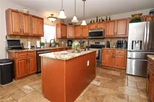210 Pinefield Dr, Sanford, FL 32771 - Photo 9