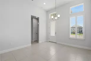 28761 Sweet Persimmon Dr, Wesley Chapel, FL 33543 - Photo 13