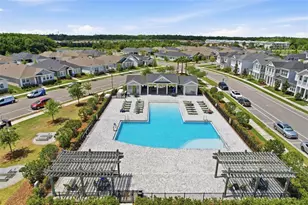28761 Sweet Persimmon Dr, Wesley Chapel, FL 33543 - Photo 11